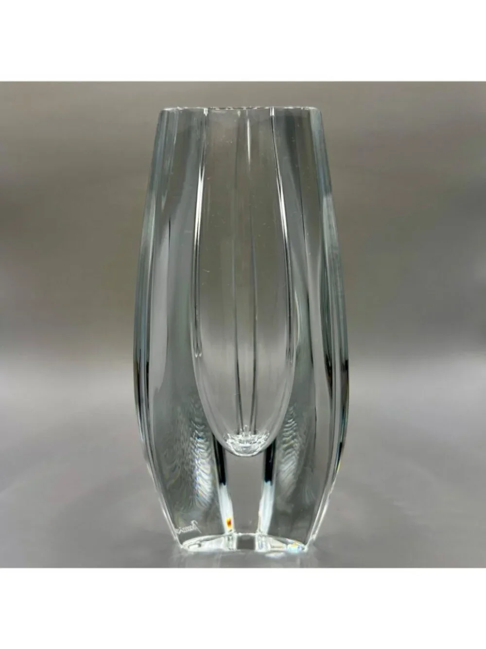Baccarat Signed Bouton D'Or Gold Button Triangular Art Glass Crystal Vase 6